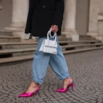 Popular 90s fashion trends returning in 2025, featuring iconic styles and accessories from the decade.”