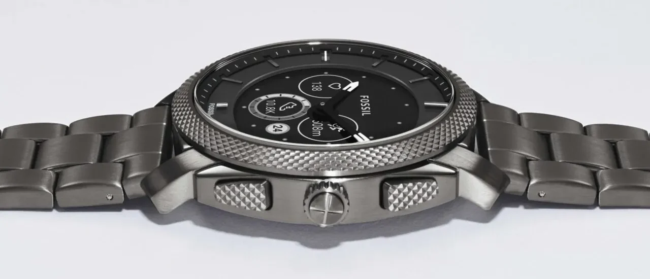 Fossil Gen 6 Hybrid Smartwatch Review 2025 showcasing classic analog design with smart features