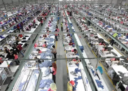 India World’s Fashion Factory – skilled artisans and modern textile manufacturing