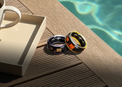 Funky jewelry that’s smart too on a stylish young woman.
