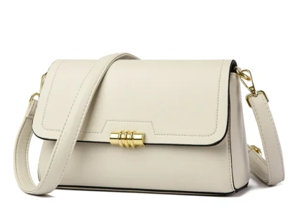 Whisper-Chic: Quiet Luxury, Loud Style on Karachi streets with oversized bags and espresso hues